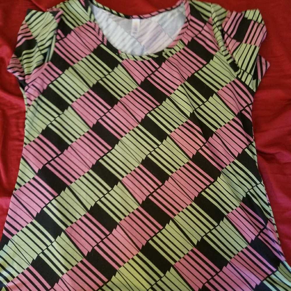 🎉OFFER🎉LULAROE XL CLASSIC
